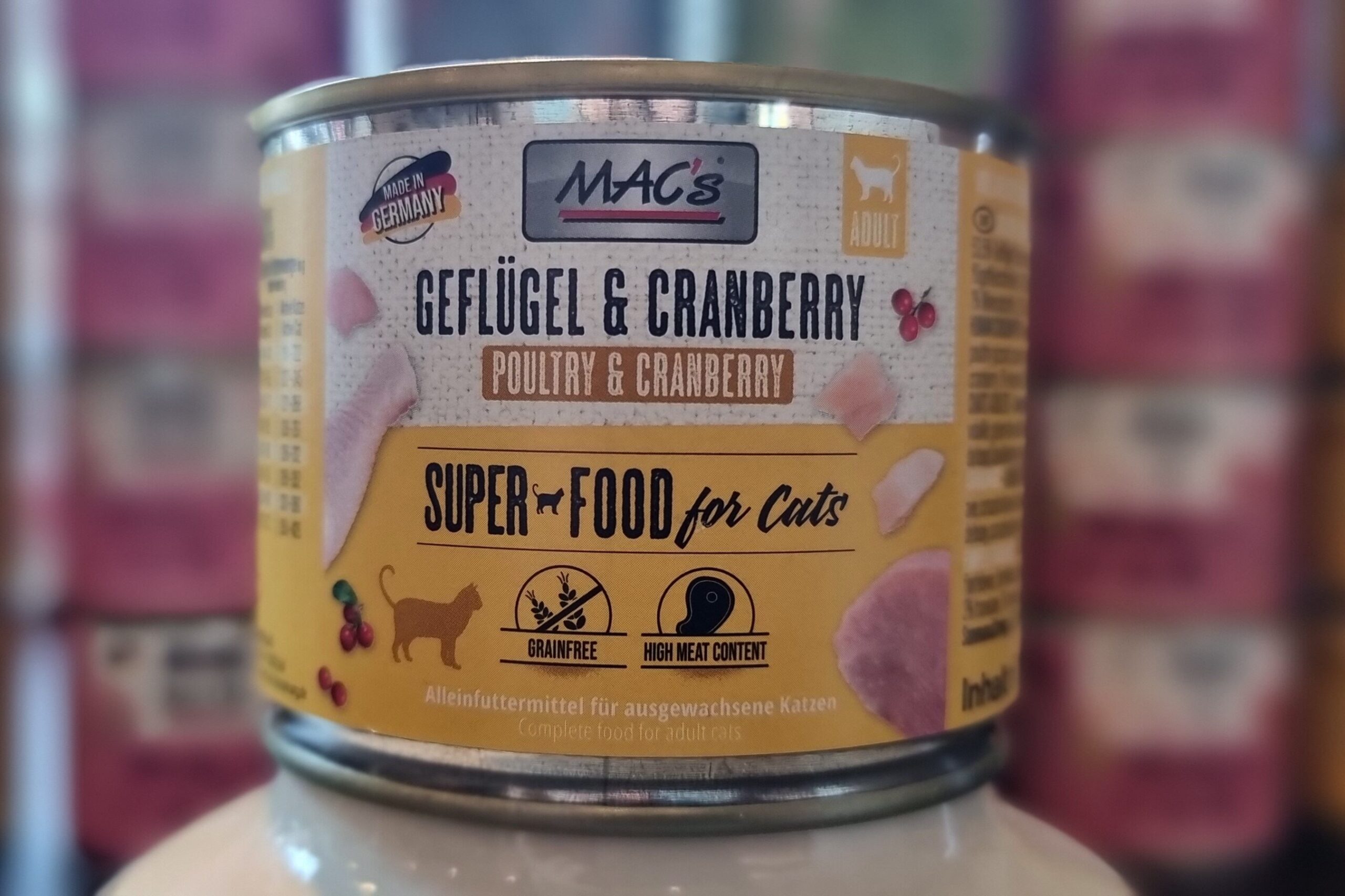 MAC’s hochwertiges Nassfutter für Katzen mit hohem Fleischanteil